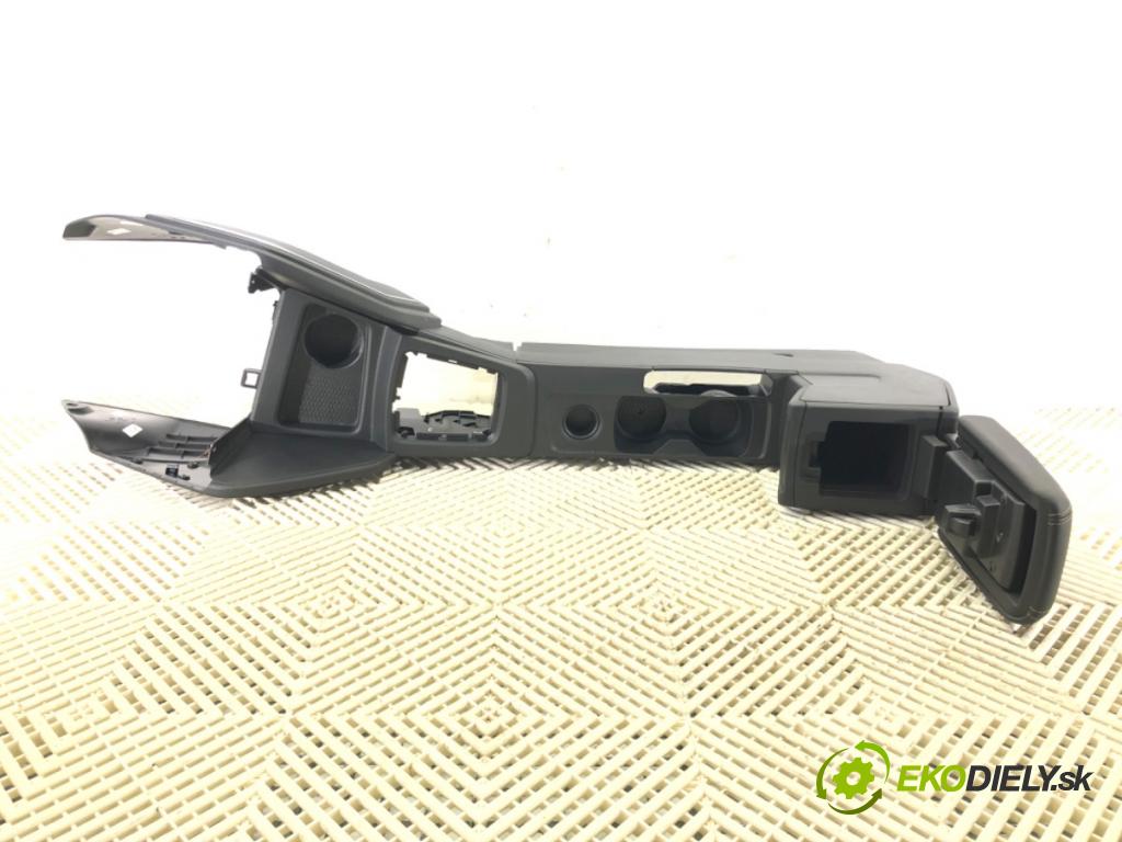 DACIA DUSTER (HM_) 2017 - 2022    1.0 TCe 90 67 kW [91 KM] benzyna 2021 - 2022  Tunel stredový  (Stredový tunel / panel)