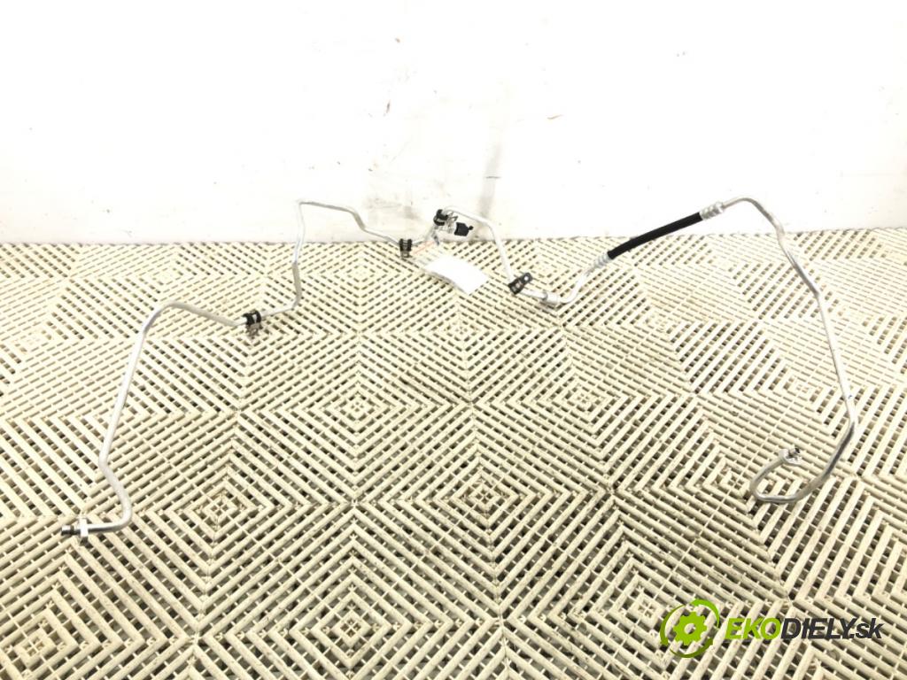 DACIA DUSTER (HM_) 2017 - 2022    1.0 TCe 90 67 kW [91 KM] benzyna 2021 - 2022  rúrka klimatizácie 924400143R (Rúrky klimatizácie)