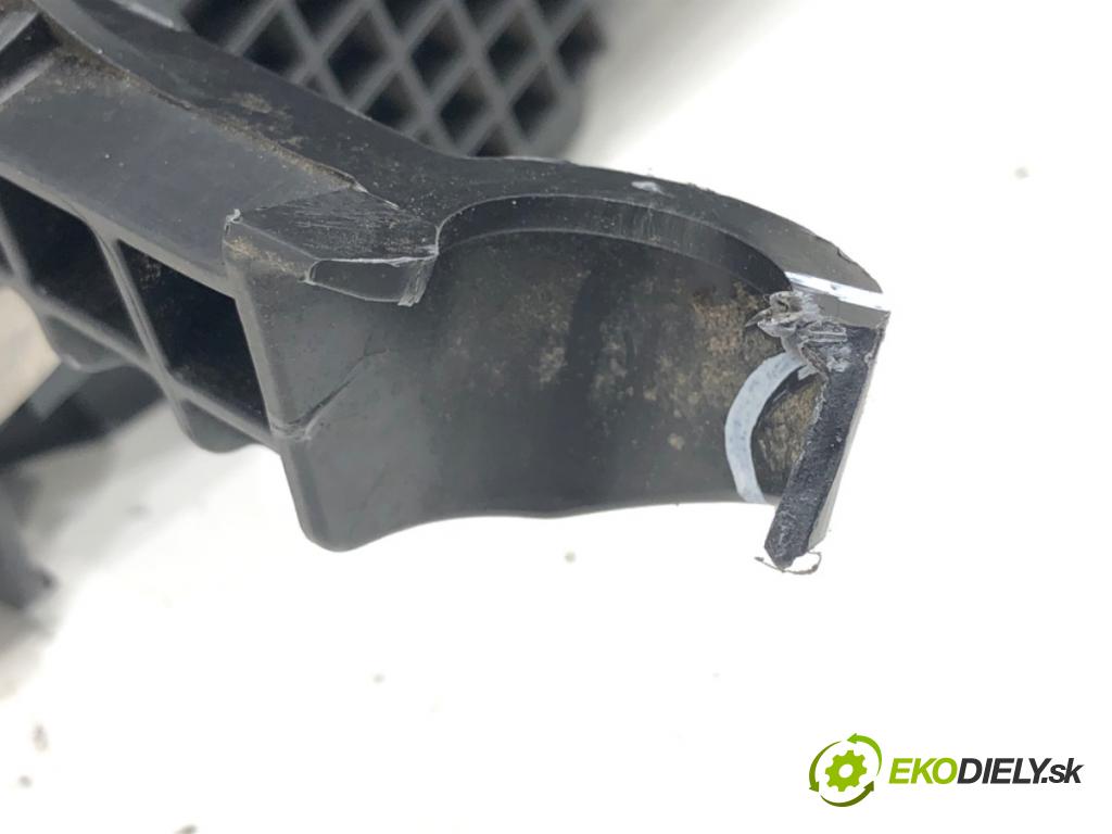 DACIA DUSTER (HM_) 2017 - 2022    1.0 TCe 90 67 kW [91 KM] benzyna 2021 - 2022  Obal filtra vzduchu 165002896R (Obaly filtrov vzduchu)