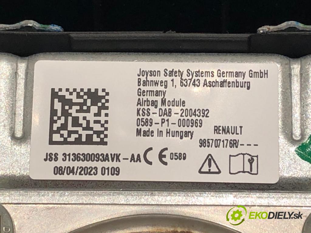 DACIA DUSTER (HM_) 2017 - 2022    1.0 TCe 90 67 kW [91 KM] benzyna 2021 - 2022  AirBag volantu 985707176R (Airbagy)