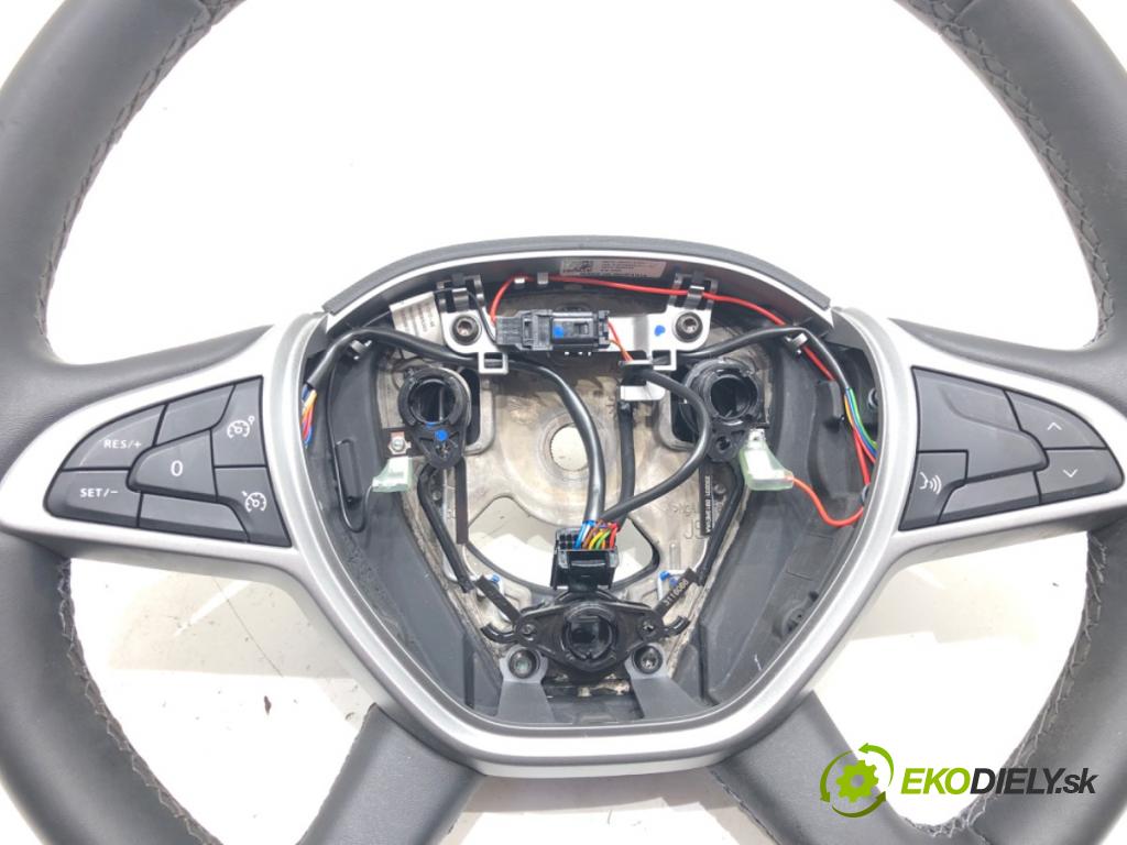 DACIA DUSTER (HM_) 2017 - 2022    1.0 TCe 90 67 kW [91 KM] benzyna 2021 - 2022  Volant  (Volanty)