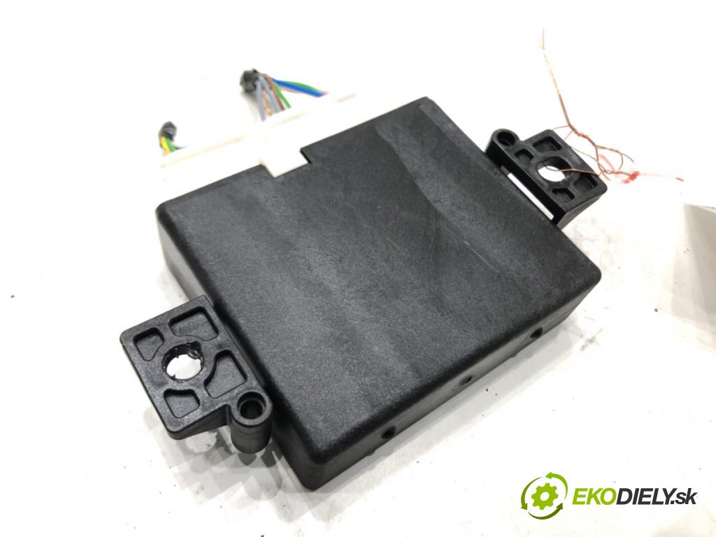 DACIA DUSTER (HM_) 2017 - 2022    1.0 TCe 90 67 kW [91 KM] benzyna 2021 - 2022  Modul PDC 0263014001 (Ostatné)