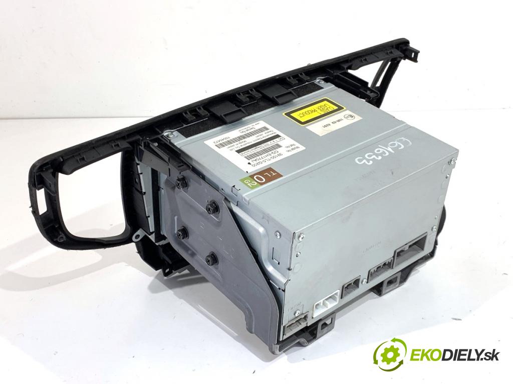 HONDA ACCORD VIII sedan 2009 150 kW 2.4 (CP2) 2356 RADIO 39100-TL0-G200 (Audio zařízení)