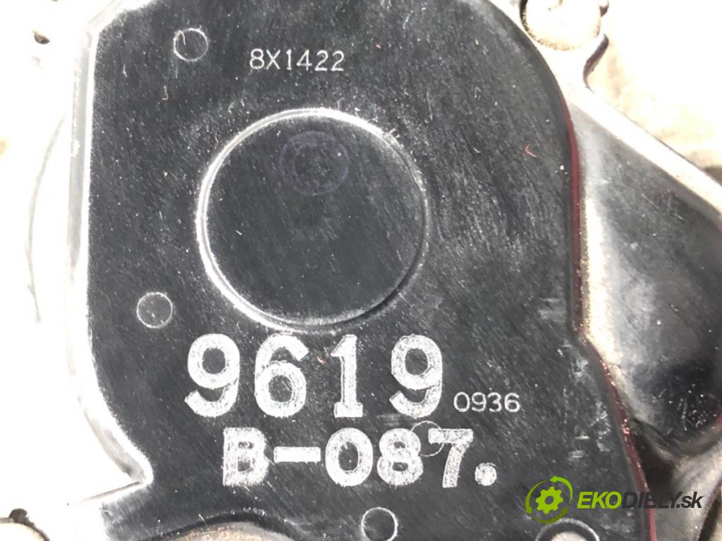 HONDA ACCORD VIII (CP) 2007 - 2022    2.4 (CP2) 150 kW [204 KM] benzyna 2008 - 2022  Mechanizmus stieračov predný  (Motorčeky stieračov predné)