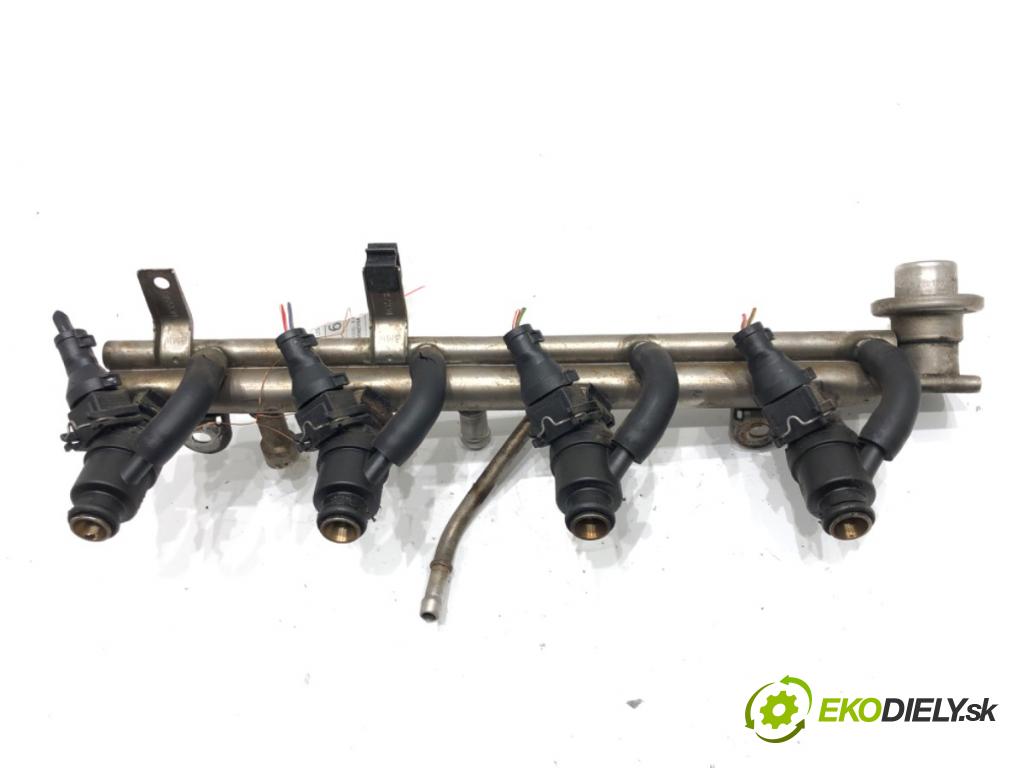 BMW 3 (E46) 1997 - 2005    318 i 87 kW [118 KM] benzyna 1997 - 2001  Lišta vstrekovacia 1743378 (Vstrekovacie lišty)