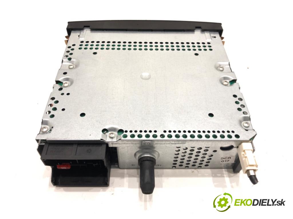 CITROEN C2 (JM_) 2003 - 2017    1.1 44 kW [60 KM] benzyna 2003 - 2012  RADIO 96613825XT (Audio zariadenia)