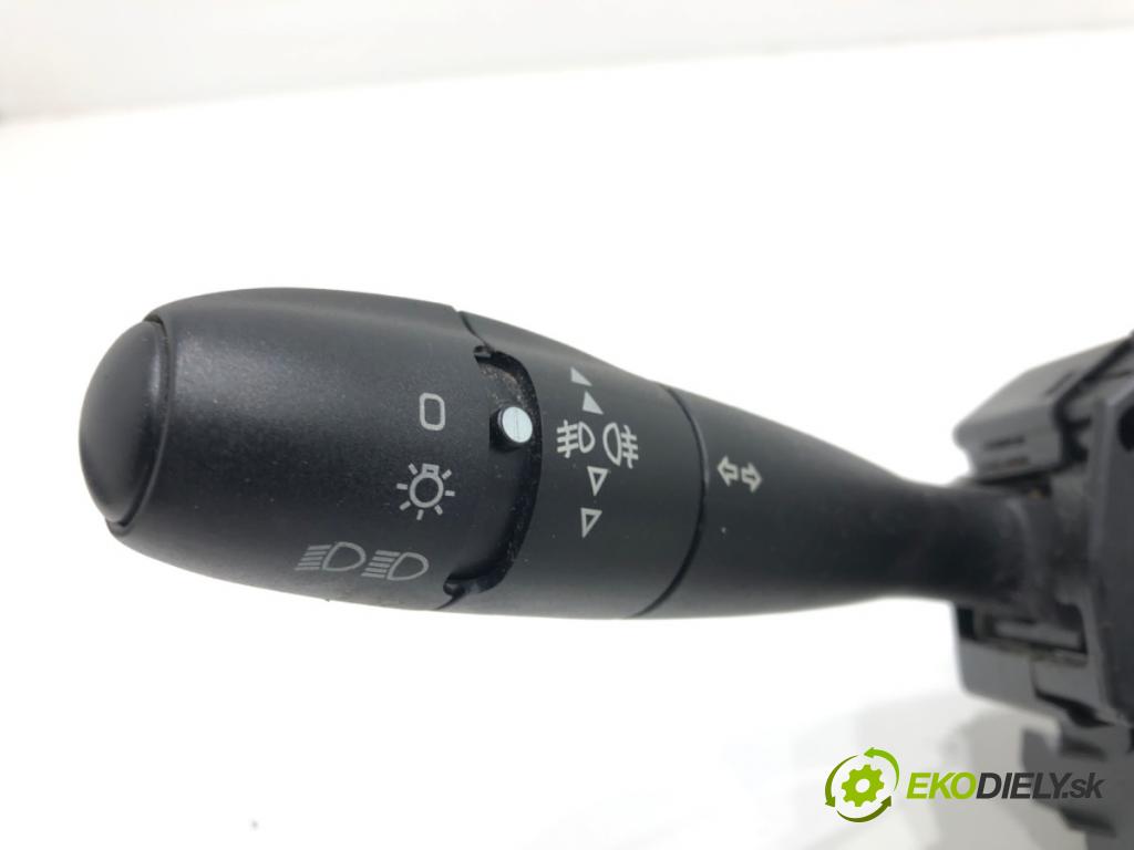 CITROEN C2 (JM_) 2003 - 2017    1.1 44 kW [60 KM] benzyna 2003 - 2012  Prepínač kombinovaný 96608841XT (Prepínače, spínače, tlačidlá a ovládače kúrenia)