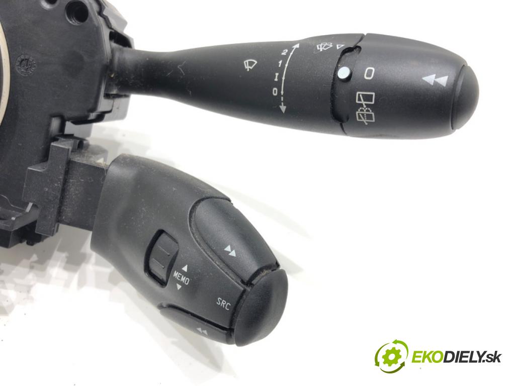 CITROEN C2 (JM_) 2003 - 2017    1.1 44 kW [60 KM] benzyna 2003 - 2012  Prepínač kombinovaný 96608841XT (Prepínače, spínače, tlačidlá a ovládače kúrenia)
