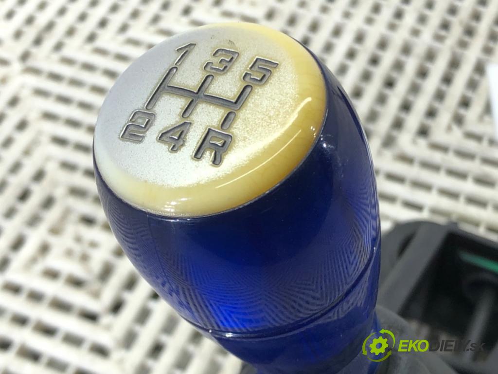 CITROEN C2 (JM_) 2003 - 2017    1.1 44 kW [60 KM] benzyna 2003 - 2012  Kulisa 9681359280 (Rýchlostné páky / kulisy)