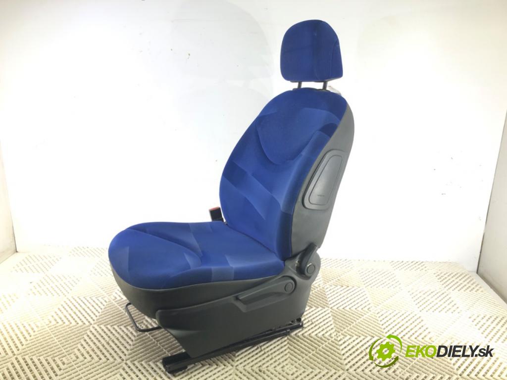 CITROEN C2 (JM_) 2003 - 2017    1.1 44 kW [60 KM] benzyna 2003 - 2012  Sedadlo ľavy predný