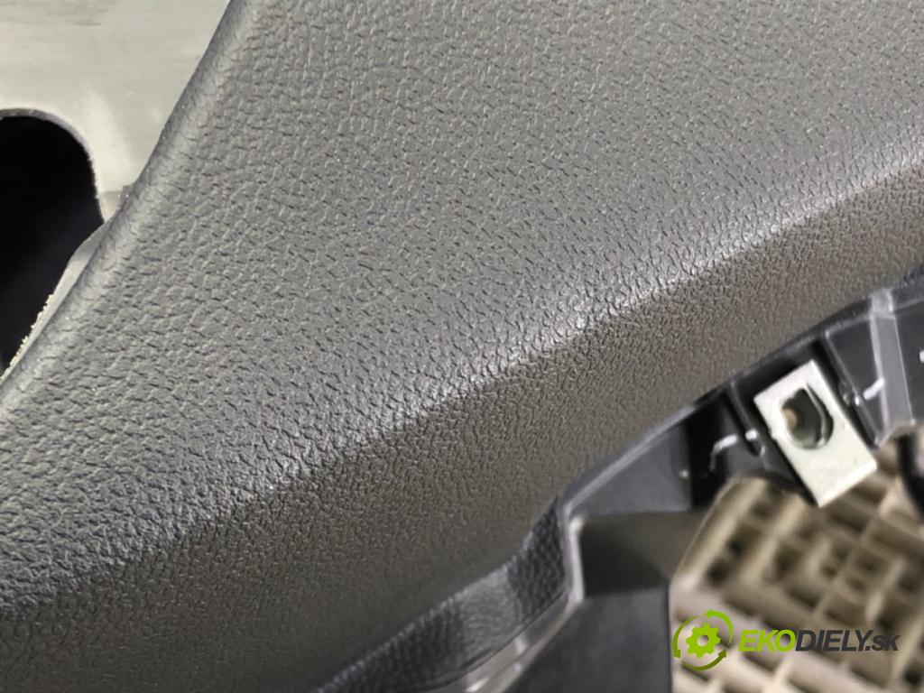 FORD USA ESCAPE IV 2019 - 2024    2.0 B 184kW (250 KM)  Palubná doska  (Palubné dosky)