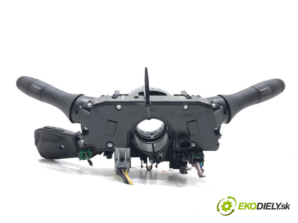DACIA DUSTER (HM_) 2017 - 2022    1.0 TCe 90 67 kW [91 KM] benzyna 2021 - 2022  Prepínač kombinovaný 255672098R (Prepínače, spínače, tlačidlá a ovládače kúrenia)