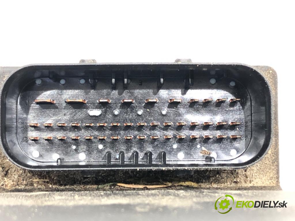 AUDI A4 B6 (8E2) 2000 - 2005    2.0 96 kW [130 KM] benzyna 2000 - 2004  Pumpa ABS 8E0614517 (Pumpy ABS)