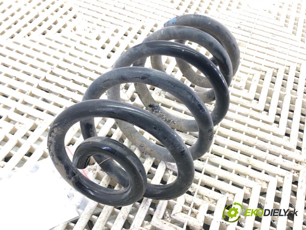 AUDI A4 B6 (8E2) 2000 - 2005    2.0 96 kW [130 KM] benzyna 2000 - 2004  Pružina zad  (Ostatné)