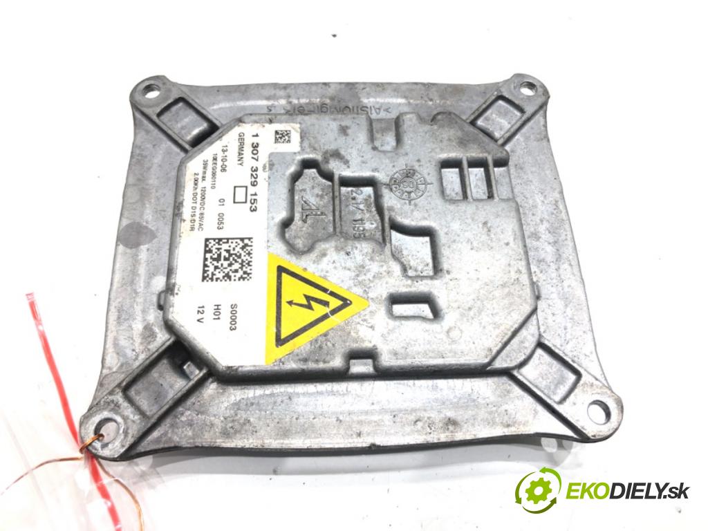 BMW 3 coupe (E92) 2005 - 2013    330 i 200 kW [272 KM] benzyna 2006 - 2010  Menič XENON 1307329153 (Riadiace jednotky xenónu)