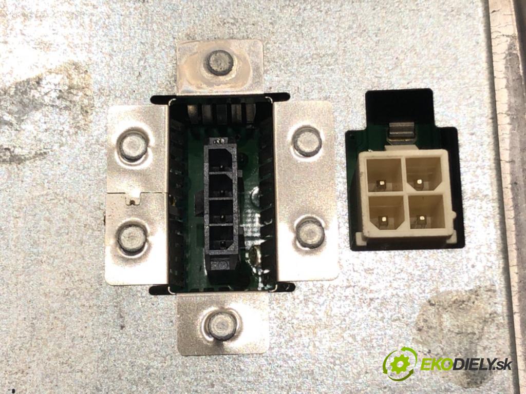 BMW 3 coupe (E92) 2005 - 2013    330 i 200 kW [272 KM] benzyna 2006 - 2010  Menič XENON 1307329153 (Riadiace jednotky xenónu)