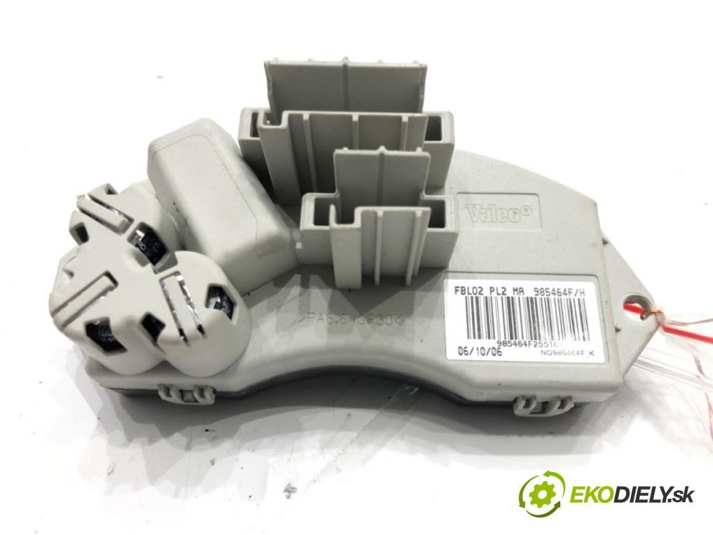 BMW 3 coupe (E92) 2005 - 2013    330 i 200 kW [272 KM] benzyna 2006 - 2010  odpor rezistor topení vzduchu 985464F (Odpory topení)