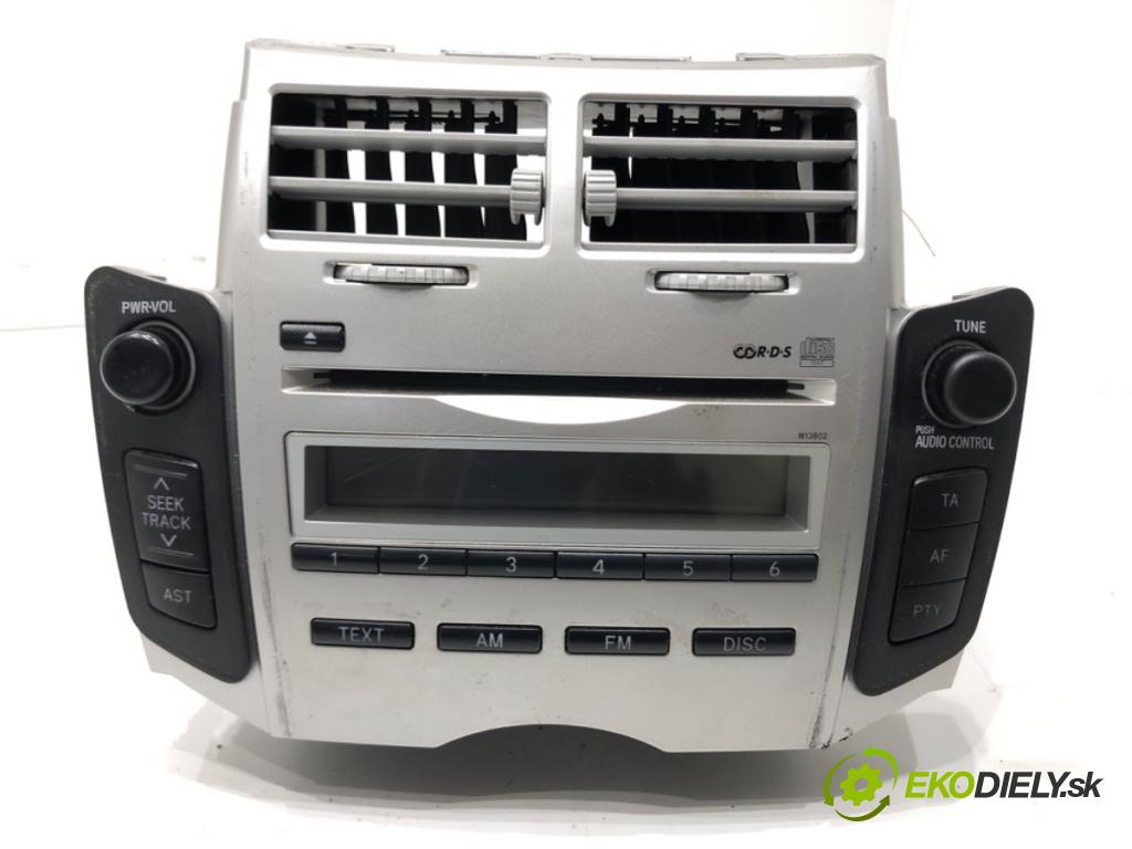 TOYOTA YARIS (_P9_) 2005 - 2014    1.3 VVT-i (SCP90_) 64 kW [87 KM] benzyna 2005 - 2010  RADIO 86120-0D201 (Audio zariadenia)