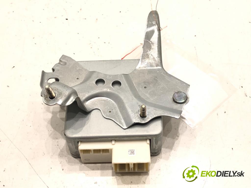 TOYOTA YARIS (_P9_) 2005 - 2014    1.3 VVT-i (SCP90_) 64 kW [87 KM] benzyna 2005 - 2010  Modul servočerpadlo 89650-0D110 (Ostatné)