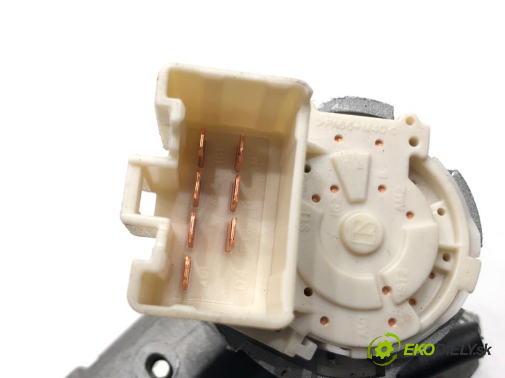 TOYOTA YARIS (_P9_) 2005 - 2014    1.3 VVT-i (SCP90_) 64 kW [87 KM] benzyna 2005 - 2010  spinačka N0502241256 B (Spínacie skrinky a kľúče)