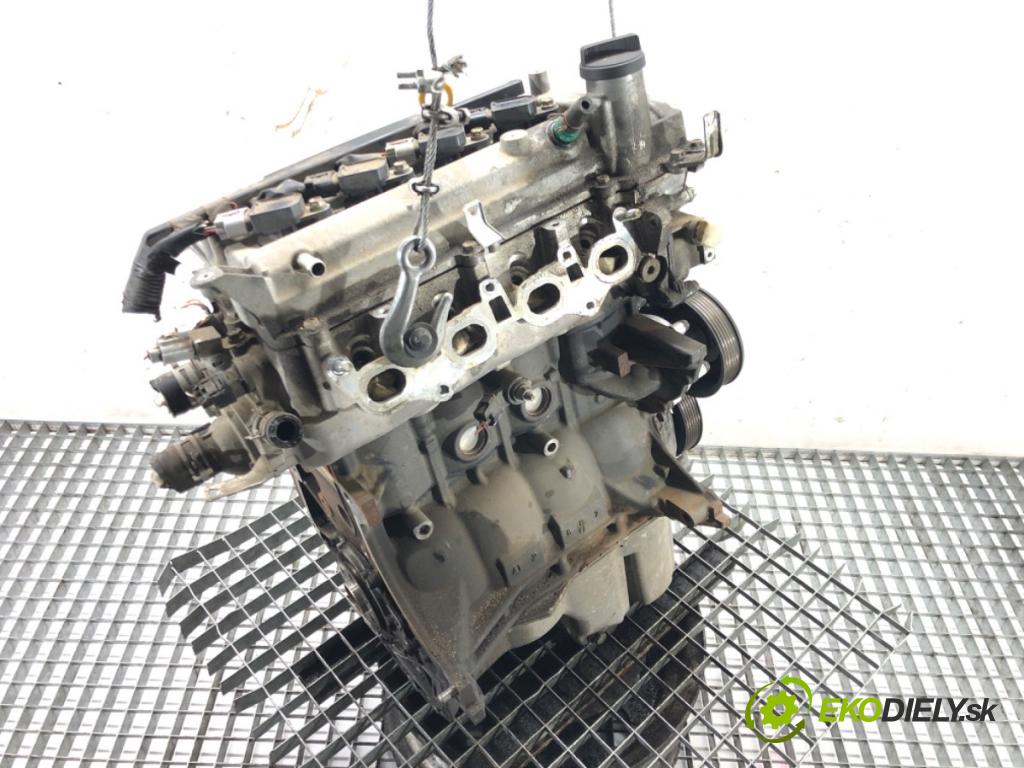 TOYOTA YARIS (_P9_) 2005 - 2014    1.3 VVT-i (SCP90_) 64 kW [87 KM] benzyna 2005 - 2010  motor 2SZ-FE (Motory (kompletní))