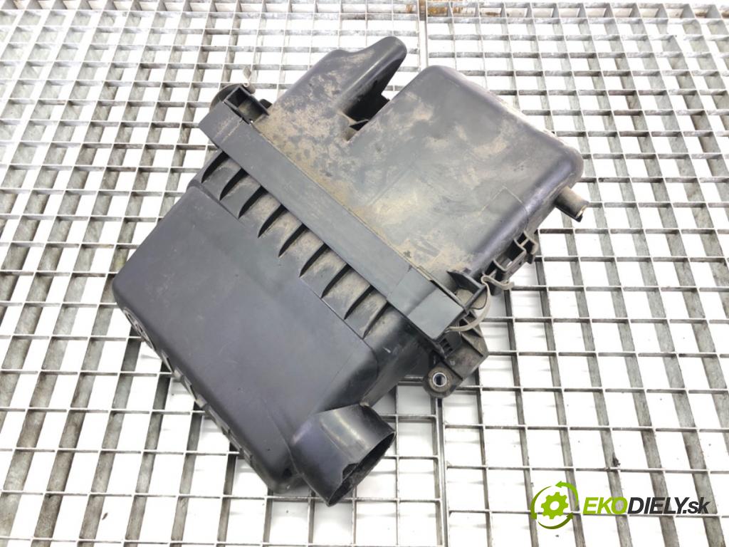 TOYOTA YARIS (_P9_) 2005 - 2014    1.3 VVT-i (SCP90_) 64 kW [87 KM] benzyna 2005 - 2010  Obal filtra vzduchu  (Obaly filtrov vzduchu)