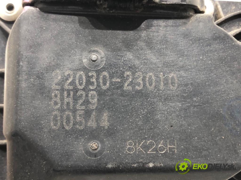 TOYOTA YARIS (_P9_) 2005 - 2014    1.3 VVT-i (SCP90_) 64 kW [87 KM] benzyna 2005 - 2010  Škrtiaca klapka 22030-23010 (Škrtiace klapky)