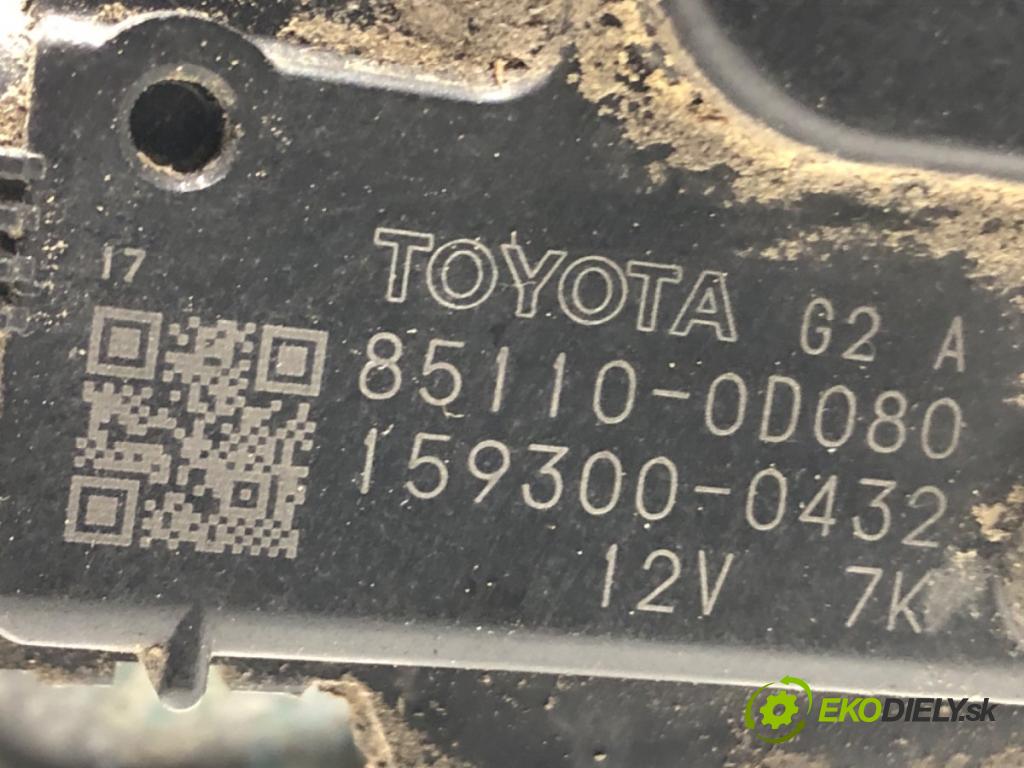 TOYOTA YARIS (_P9_) 2005 - 2014    1.3 VVT-i (SCP90_) 64 kW [87 KM] benzyna 2005 - 2010  Mechanizmus stieračov predný 85110-0D080 (Motorčeky stieračov predné)