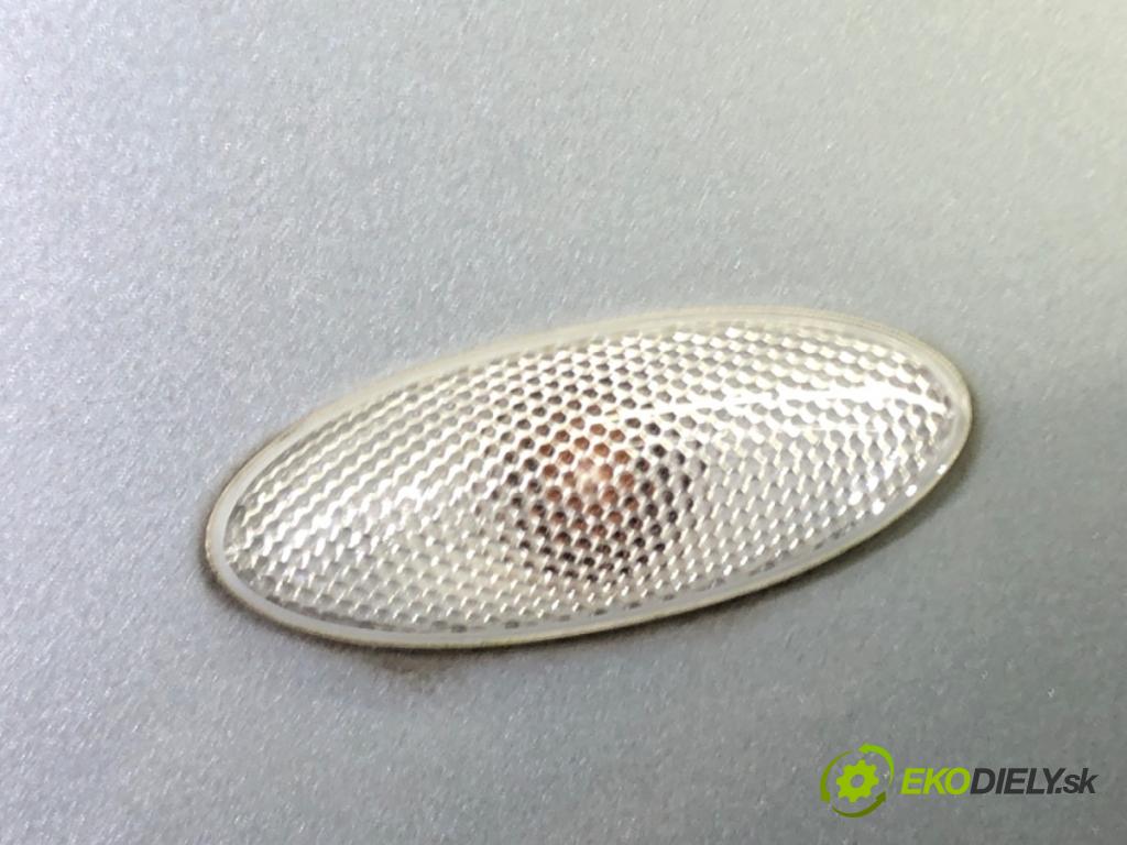 TOYOTA YARIS (_P9_) 2005 - 2014    1.3 VVT-i (SCP90_) 64 kW [87 KM] benzyna 2005 - 2010  blatník levý přední část