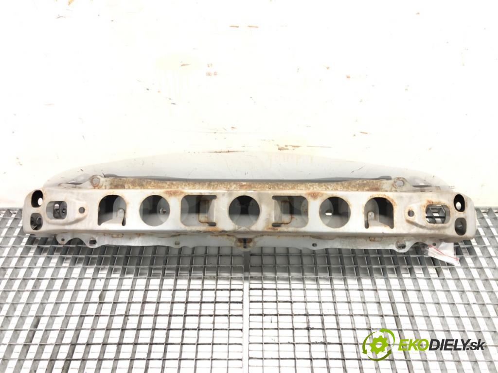 TOYOTA YARIS (_P9_) 2005 - 2014    1.3 VVT-i (SCP90_) 64 kW [87 KM] benzyna 2005 - 2010  výztuha nárazníka přední část  (Výztuhy přední)