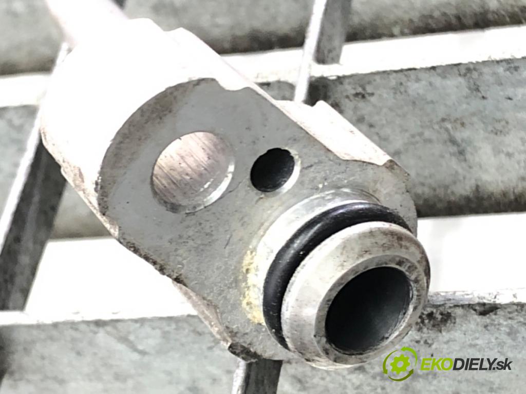 TOYOTA YARIS (_P9_) 2005 - 2014    1.3 VVT-i (SCP90_) 64 kW [87 KM] benzyna 2005 - 2010  rúrka klimatizácie  (Rúrky klimatizácie)