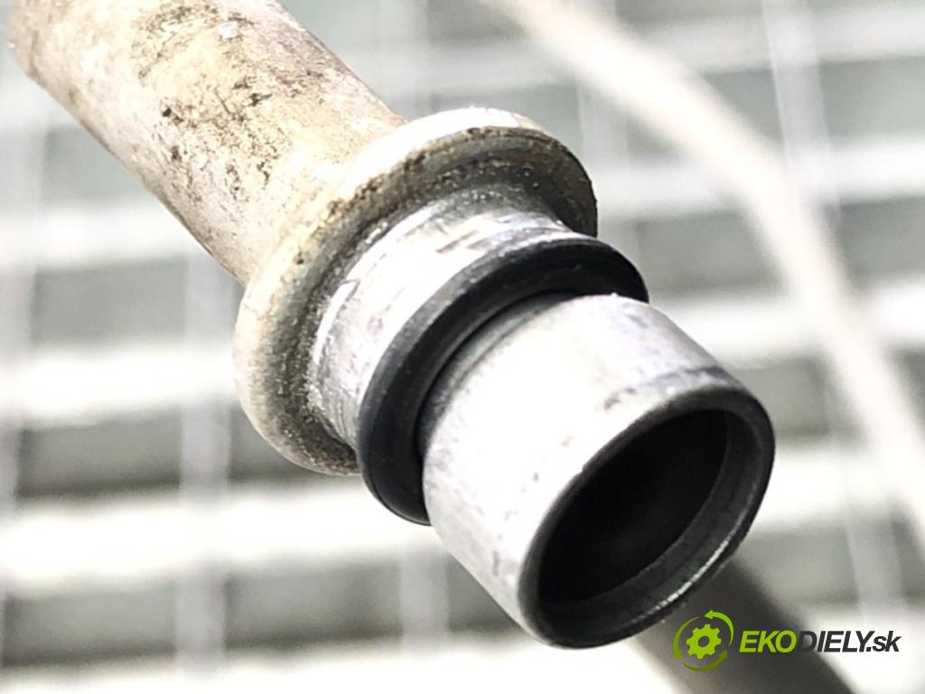 TOYOTA YARIS (_P9_) 2005 - 2014    1.3 VVT-i (SCP90_) 64 kW [87 KM] benzyna 2005 - 2010  rúrka klimatizácie  (Rúrky klimatizácie)