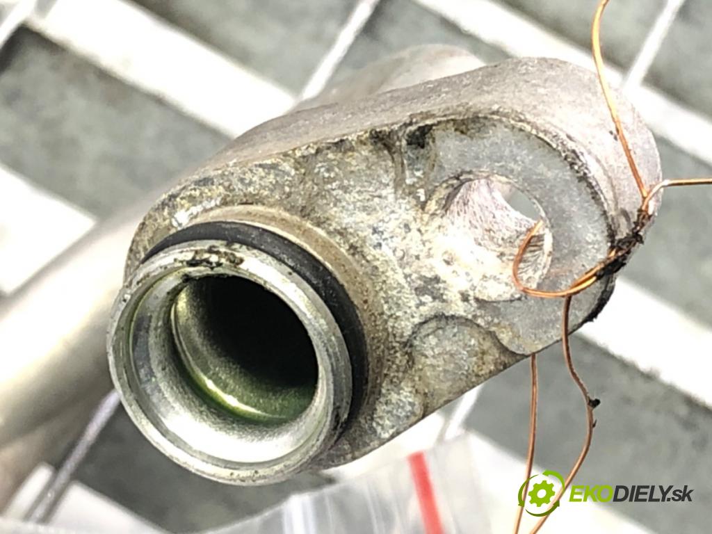 TOYOTA YARIS (_P9_) 2005 - 2014    1.3 VVT-i (SCP90_) 64 kW [87 KM] benzyna 2005 - 2010  rúrka klimatizácie 88712-0D160 (Rúrky klimatizácie)