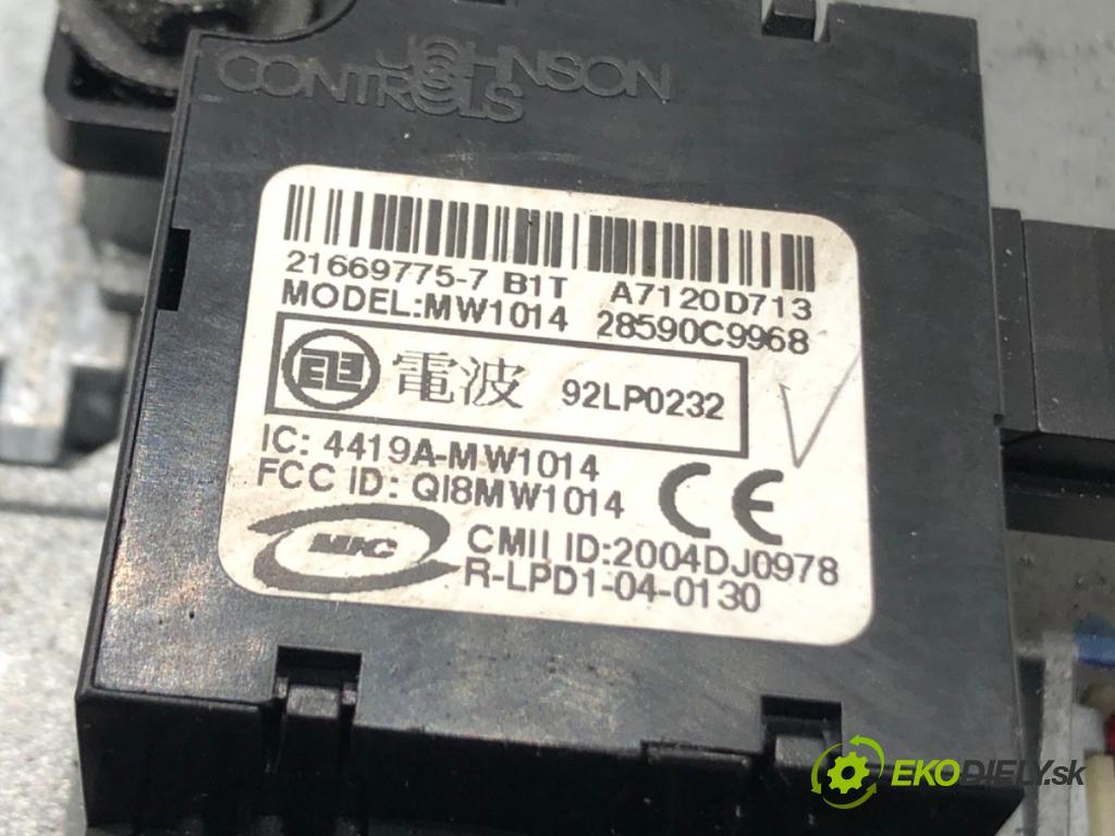 NISSAN QASHQAI / QASHQAI +2 I (J10, NJ10, JJ10E) 2006 - 2014    2.0 104 kW [141 KM] benzyna 2007 - 2013  spinačka 28590C9968 (Spínacie skrinky a kľúče)