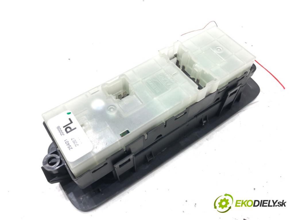 NISSAN QASHQAI / QASHQAI +2 I (J10, NJ10, JJ10E) 2006 - 2014    2.0 104 kW [141 KM] benzyna 2007 - 2013  Prepínač okien 25401-JD00B (Prepínače, spínače, tlačidlá a ovládače kúrenia)