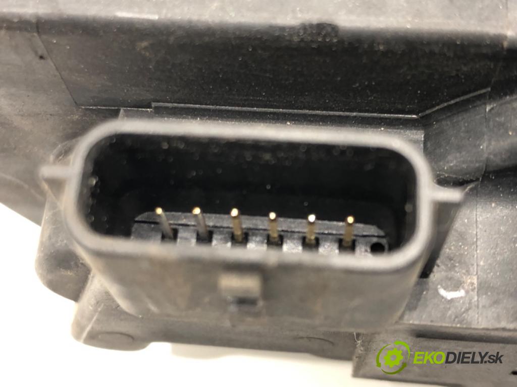 NISSAN QASHQAI / QASHQAI +2 I (J10, NJ10, JJ10E) 2006 - 2014    2.0 104 kW [141 KM] benzyna 2007 - 2013  Škrtiaca klapka SERA526-01 (Škrtiace klapky)