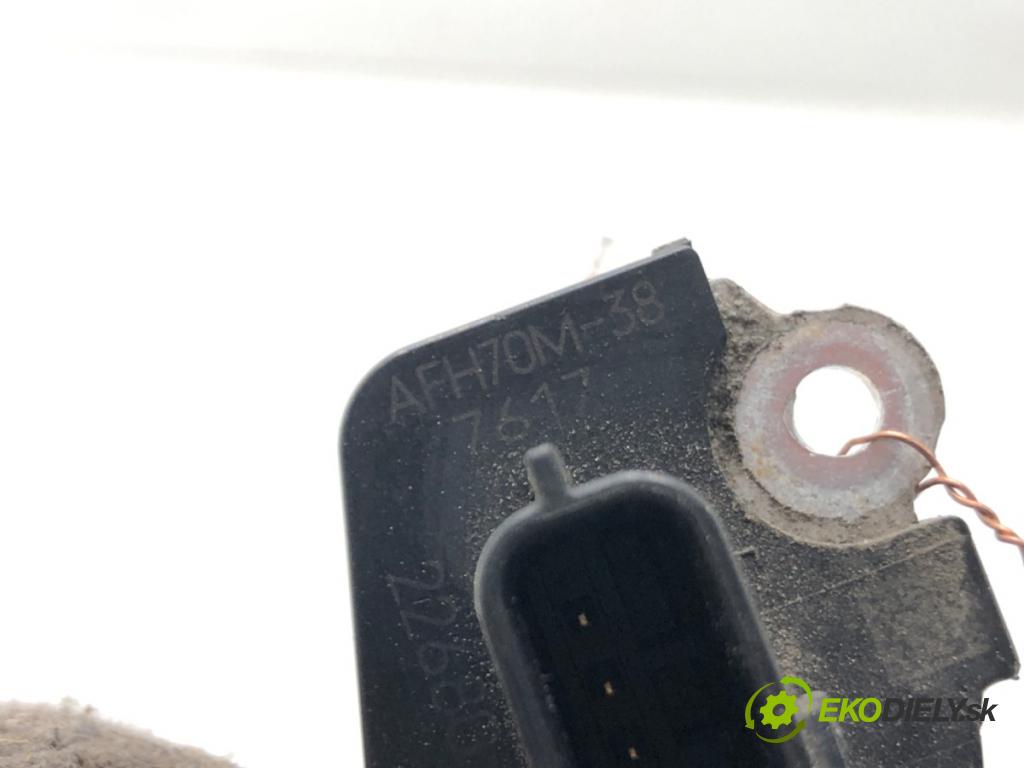 NISSAN QASHQAI / QASHQAI +2 I (J10, NJ10, JJ10E) 2006 - 2014    2.0 104 kW [141 KM] benzyna 2007 - 2013  Váha vzduchu AFH70M-38 (Váhy vzduchu)