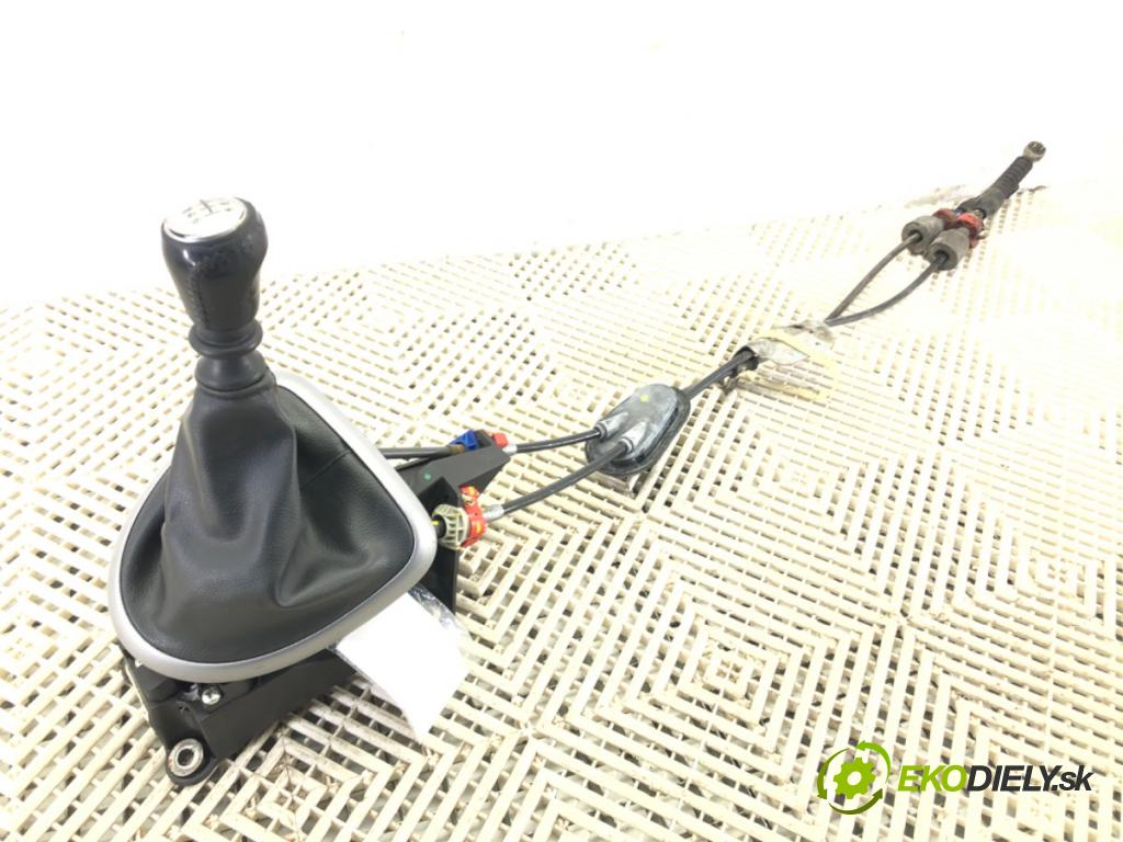 NISSAN QASHQAI / QASHQAI +2 I (J10, NJ10, JJ10E) 2006 - 2014    2.0 104 kW [141 KM] benzyna 2007 - 2013  Kulisa  (Rýchlostné páky / kulisy)