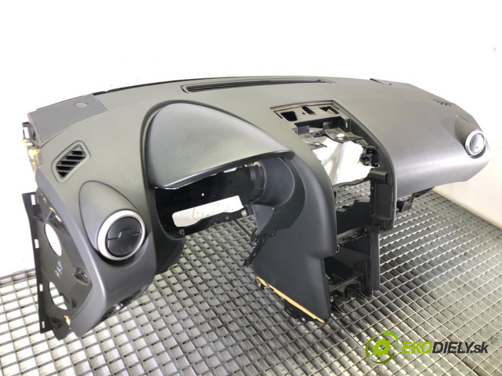 NISSAN QASHQAI / QASHQAI +2 I (J10, NJ10, JJ10E) 2006 - 2014    2.0 104 kW [141 KM] benzyna 2007 - 2013  Palubná doska  (Palubné dosky)