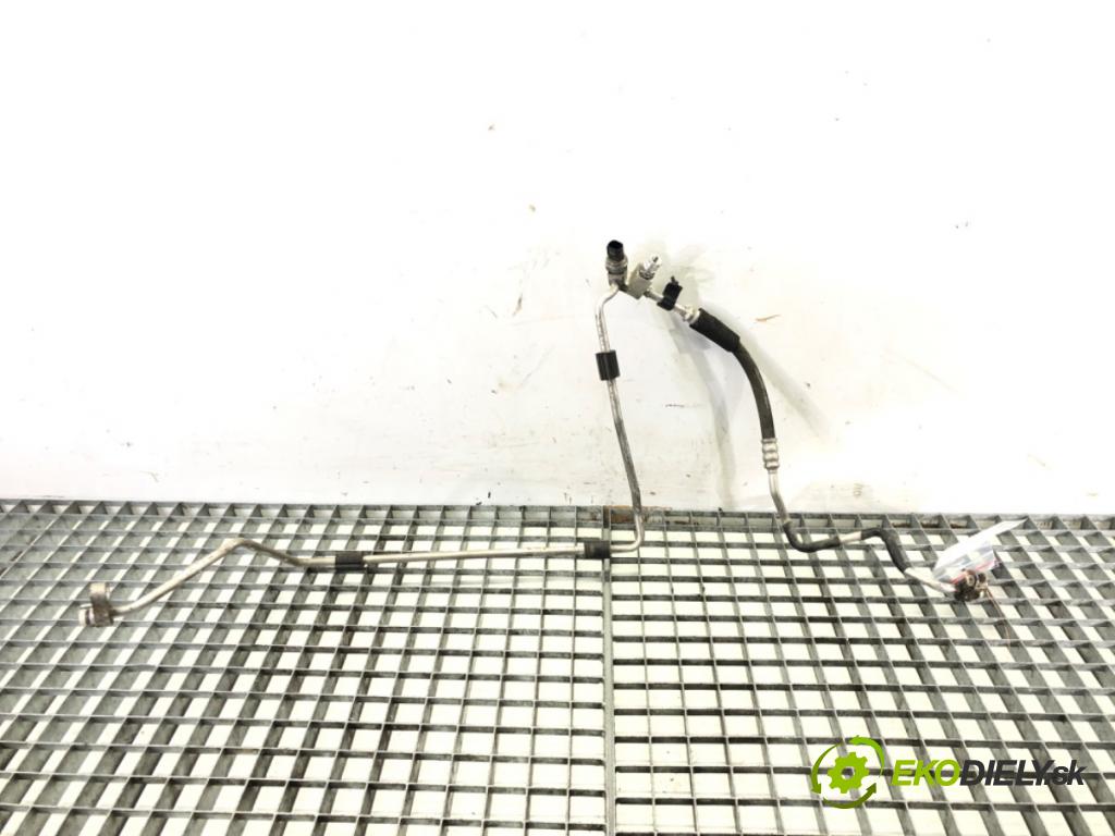 BMW 3 Gran Turismo (F34) 2012 - 2022    320 i 135 kW [184 KM] benzyna 2013 - 2016  rúrka klimatizácie 9212236 (Rúrky klimatizácie)