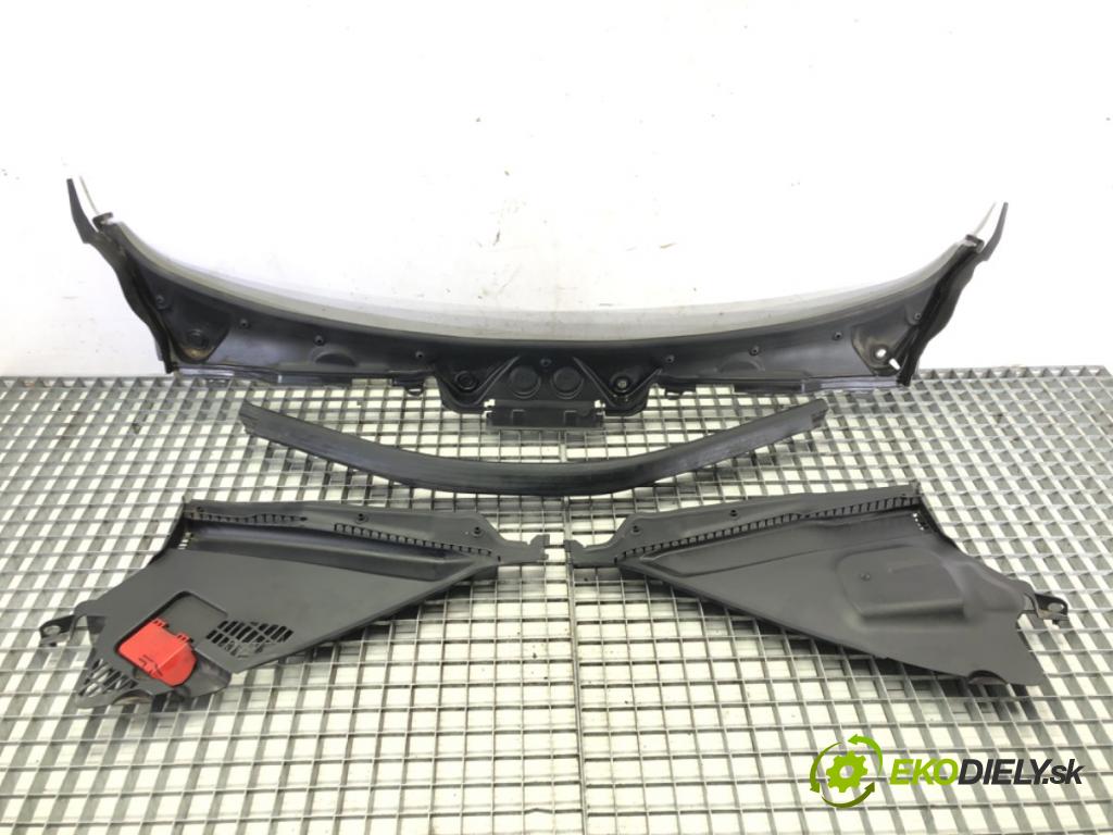 BMW 3 Gran Turismo (F34) 2012 - 2022    320 i 135 kW [184 KM] benzyna 2013 - 2016  Torpédo, plast pod čelné okno  (Torpéda)