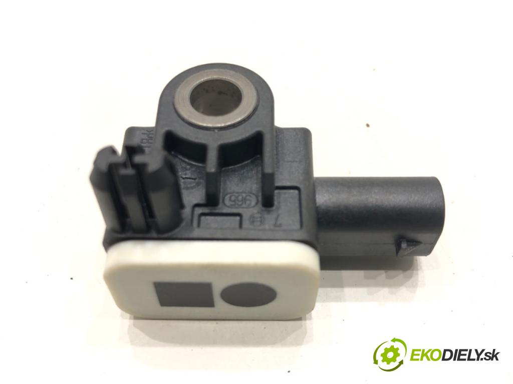 BMW 3 Gran Turismo (F34) 2012 - 2022    320 i 135 kW [184 KM] benzyna 2013 - 2016  Snímač nárazu 9234989 (Snímače nárazu)