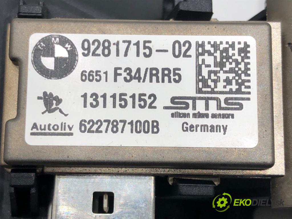 BMW 3 Gran Turismo (F34) 2012 - 2022    320 i 135 kW [184 KM] benzyna 2013 - 2016  KAMERA přední část 9281715