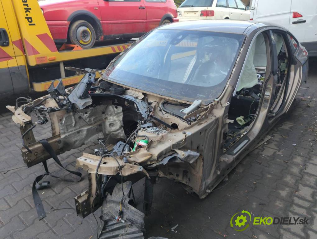 BMW 3 Gran Turismo (F34) 2012 - 2022    320 i 135 kW [184 KM] benzyna 2013 - 2016  KAROSERIA ČTVRŤÁK blatník zadní část levý pravý práh střecha PODŁUŻNICA levý pravý