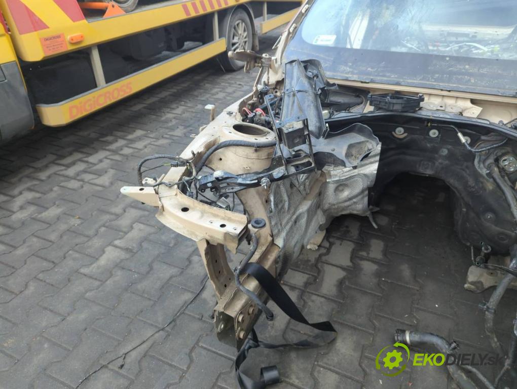 BMW 3 Gran Turismo (F34) 2012 - 2022    320 i 135 kW [184 KM] benzyna 2013 - 2016  KAROSERIA ČTVRŤÁK blatník zadní část levý pravý práh střecha PODŁUŻNICA levý pravý