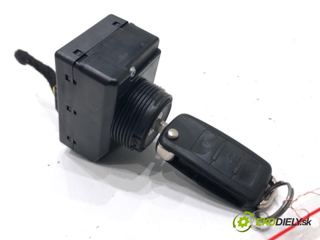 VW TOUAREG (7LA, 7L6, 7L7) 2002 - 2013    3.0 TDI 155 kW [211 KM] olej napędowy 2006 - 2010  spinačka 3D0905865E (Spínacie skrinky a kľúče)