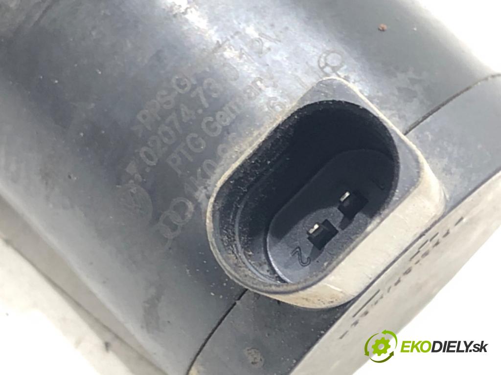 VW TOUAREG (7LA, 7L6, 7L7) 2002 - 2013    3.0 TDI 155 kW [211 KM] olej napędowy 2006 - 2010  DALŠÍ: pumpa vody 1K0965561L (Vodní pumpy)