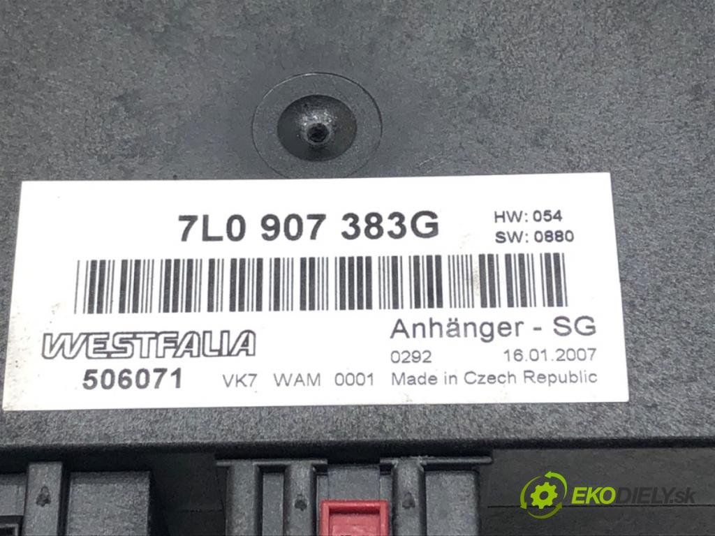 VW TOUAREG (7LA, 7L6, 7L7) 2002 - 2013    3.0 TDI 155 kW [211 KM] olej napędowy 2006 - 2010  Modul ťažného oka 7L0907383G (Ostatné)