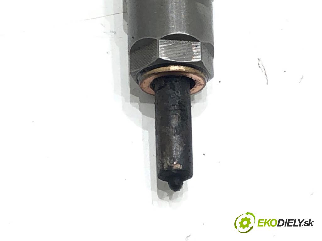 VW TOUAREG (7LA, 7L6, 7L7) 2002 - 2013    3.0 TDI 155 kW [211 KM] olej napędowy 2006 - 2010  vstrekovač 0445115052 (Vstrekovače)