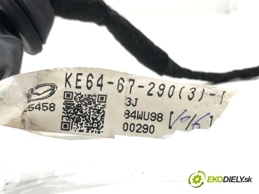 MAZDA CX-5 (KE, GH) 2011 - 2017    2.2 D 4WD (KE2AW) 129 kW [175 KM] olej napędowy 2012 - 2017  Kľučka vonkajšia ľavy predný